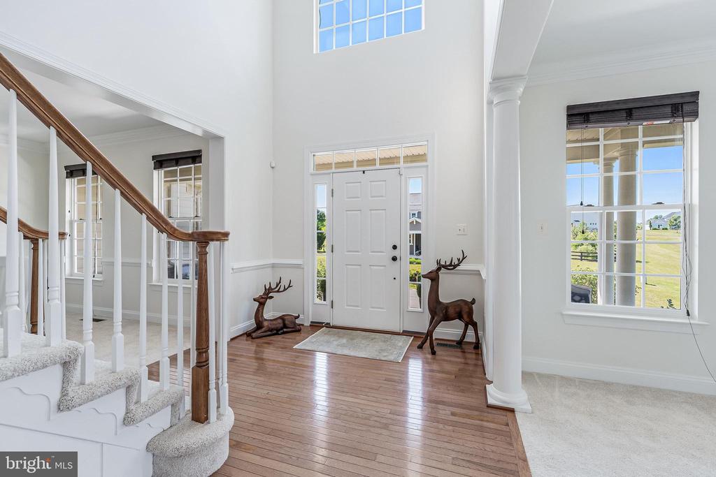 38770 DUTCHMANS KNOLL DRIVE