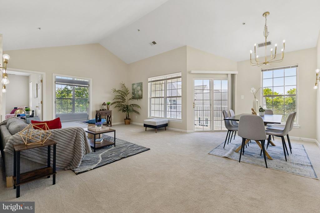 25340 LAKE MIST 304