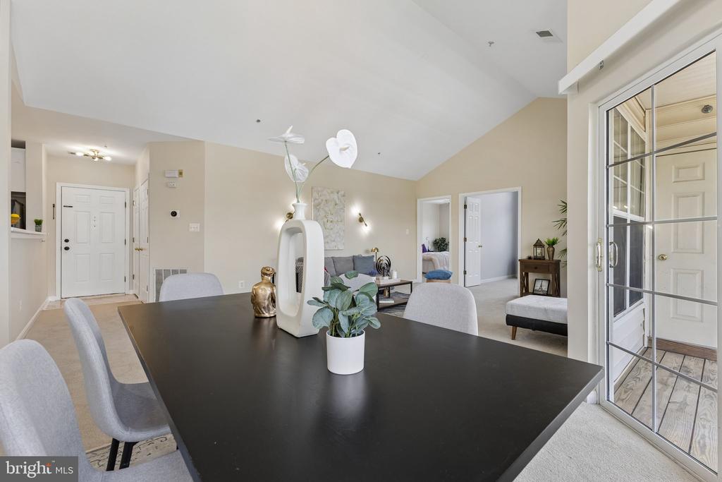 25340 LAKE MIST 304