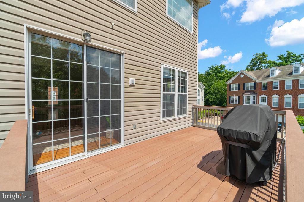 22711 SIMONET BLANC TERRACE