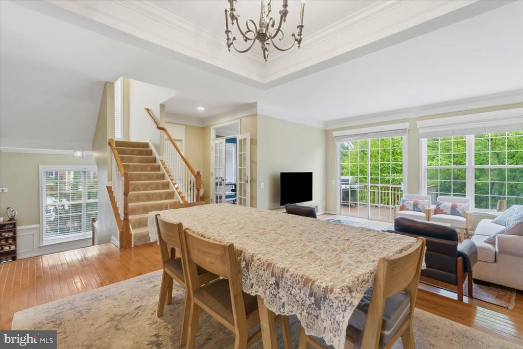 22711 SIMONET BLANC TERRACE
