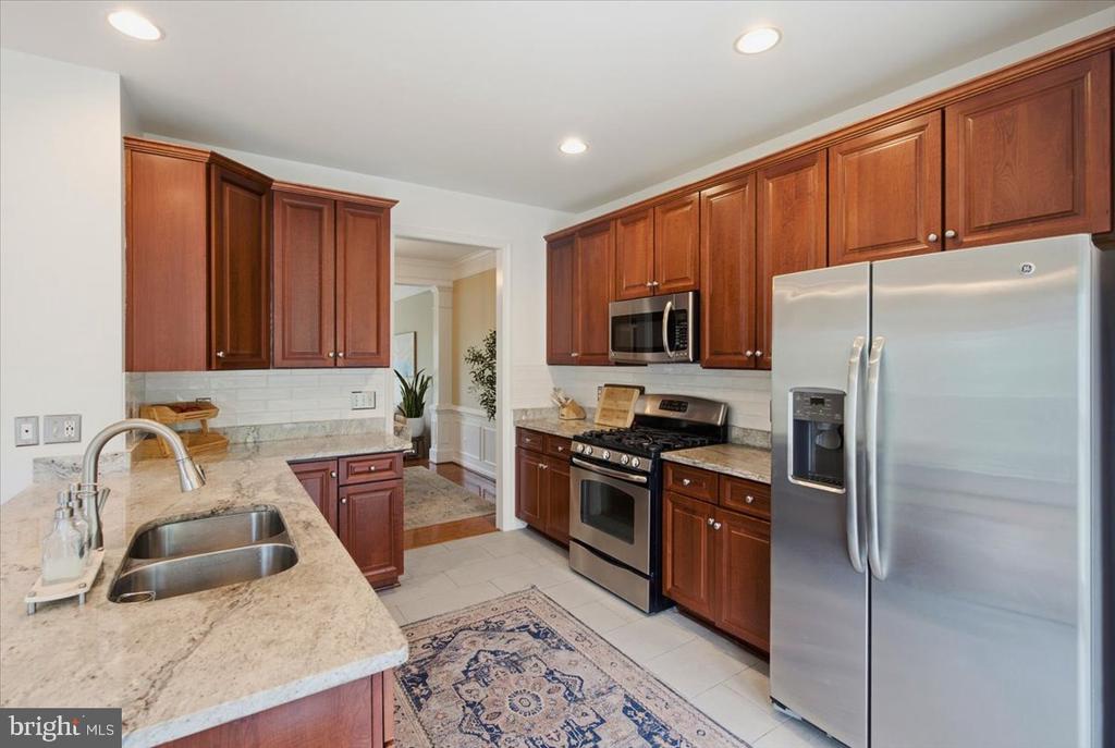 22711 SIMONET BLANC TERRACE