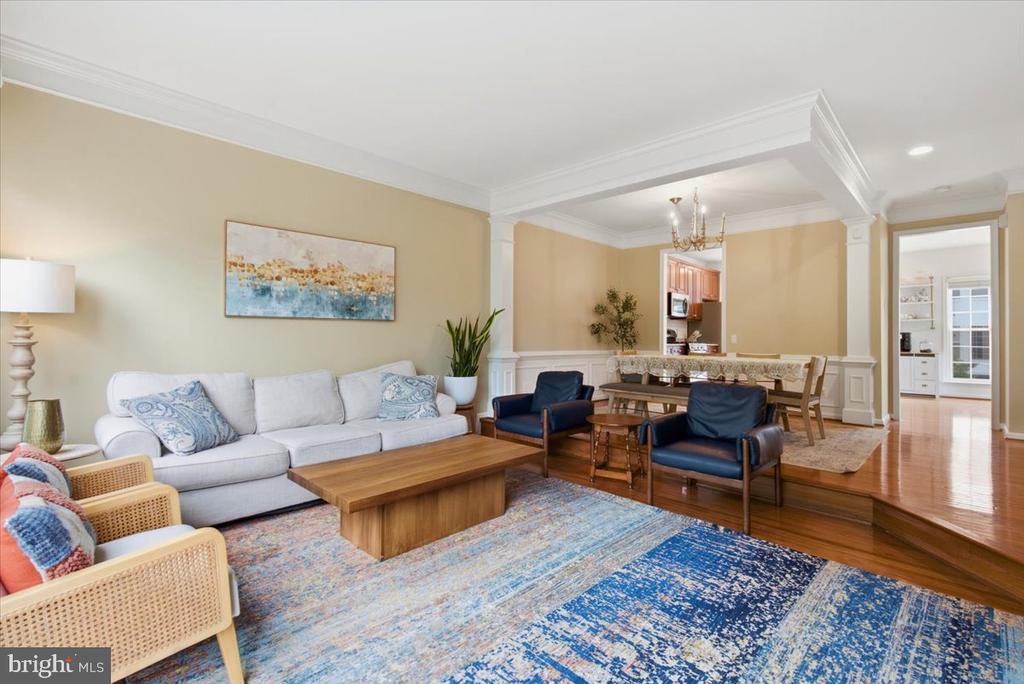 22711 SIMONET BLANC TERRACE