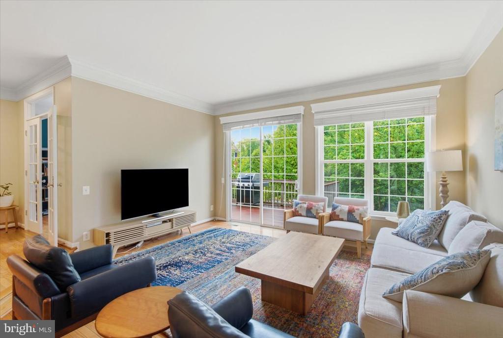 22711 SIMONET BLANC TERRACE