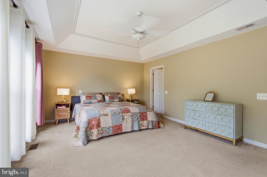 22711 SIMONET BLANC TERRACE