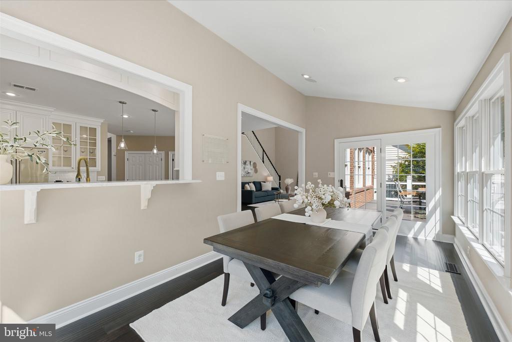 20102 DESERT FOREST DRIVE
