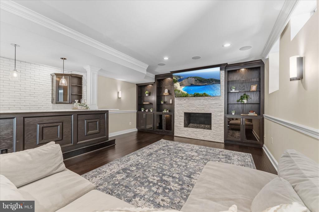 20102 DESERT FOREST DRIVE