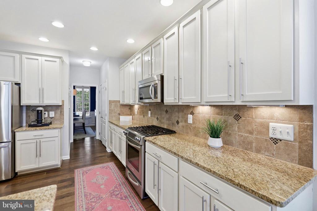 25172 RIDING CENTER DRIVE