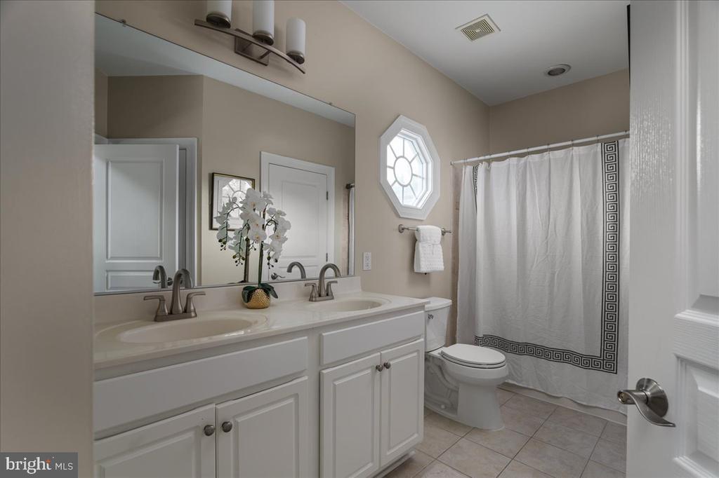 43464 CALPHAMS MILL COURT