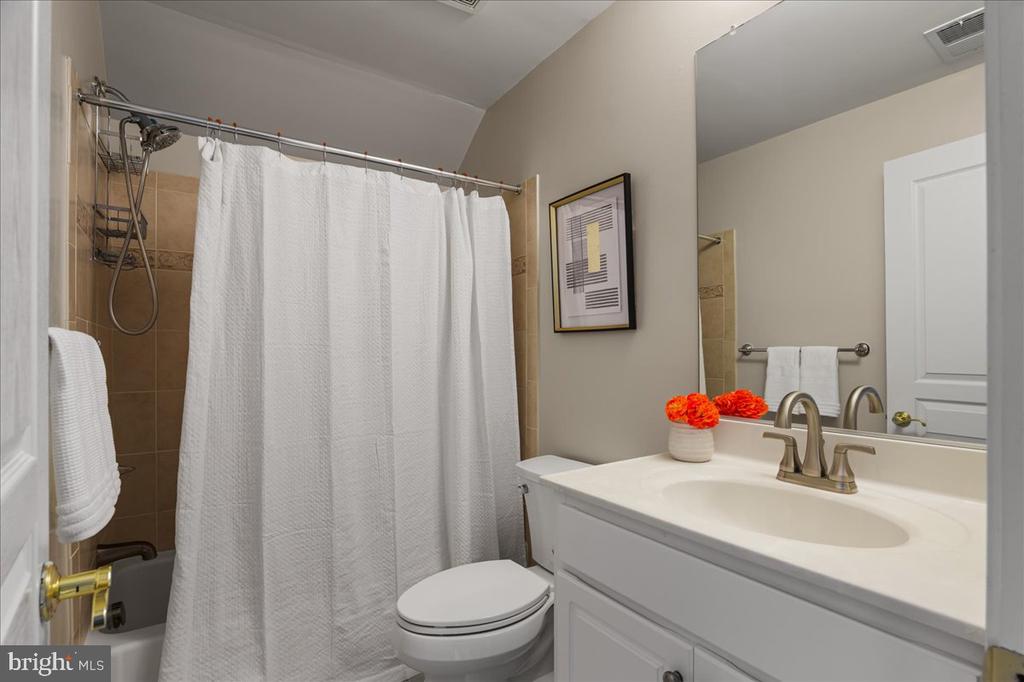 43464 CALPHAMS MILL COURT