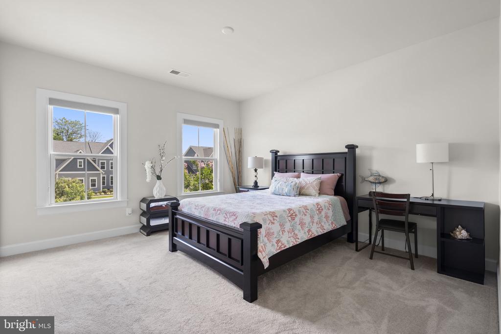 40914 FOXTAIL FIELDS DRIVE