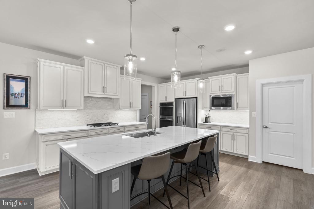 40914 FOXTAIL FIELDS DRIVE
