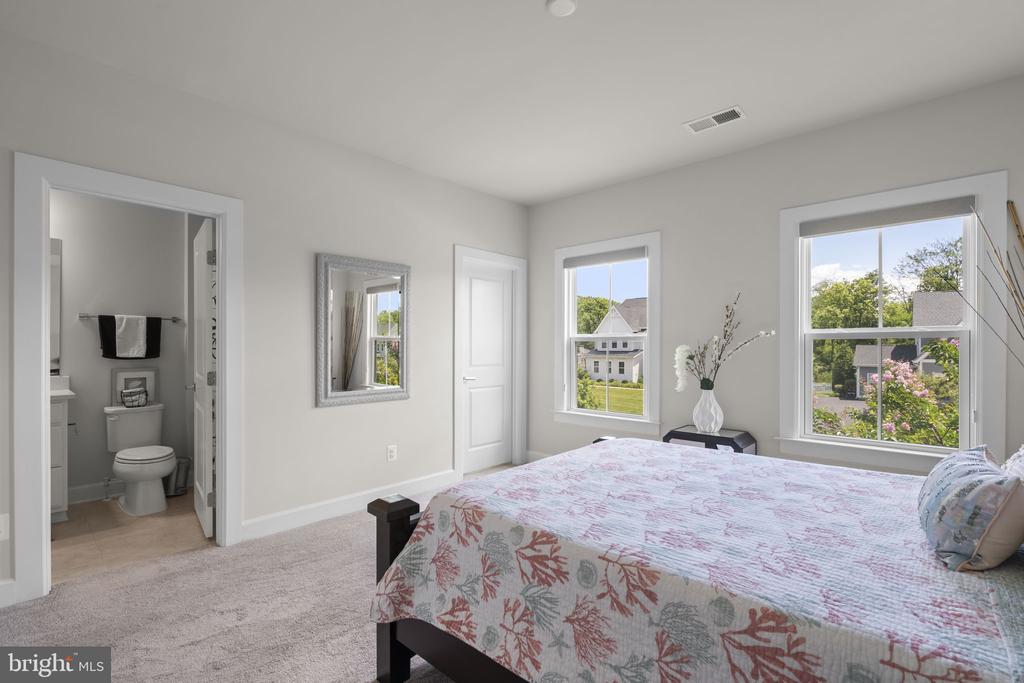 40914 FOXTAIL FIELDS DRIVE