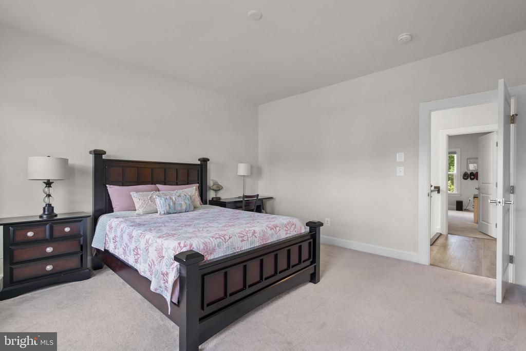 40914 FOXTAIL FIELDS DRIVE