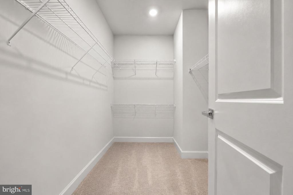 40914 FOXTAIL FIELDS DRIVE