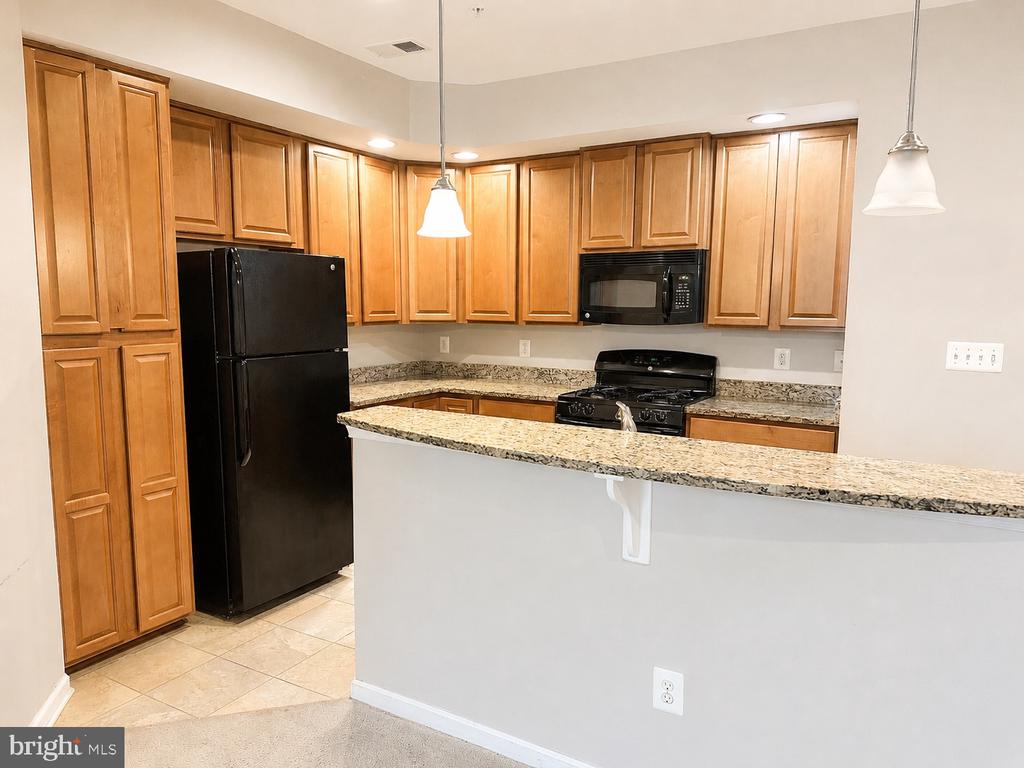 24598 JOHNSON OAK