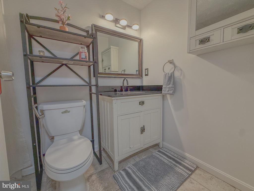 107 APPLETREE DRIVE NE