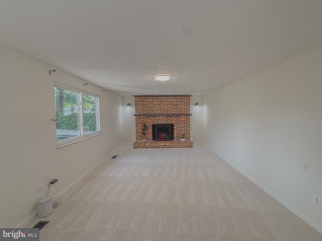 107 APPLETREE DRIVE NE