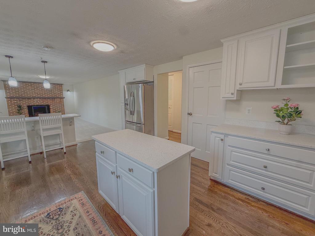 107 APPLETREE DRIVE NE
