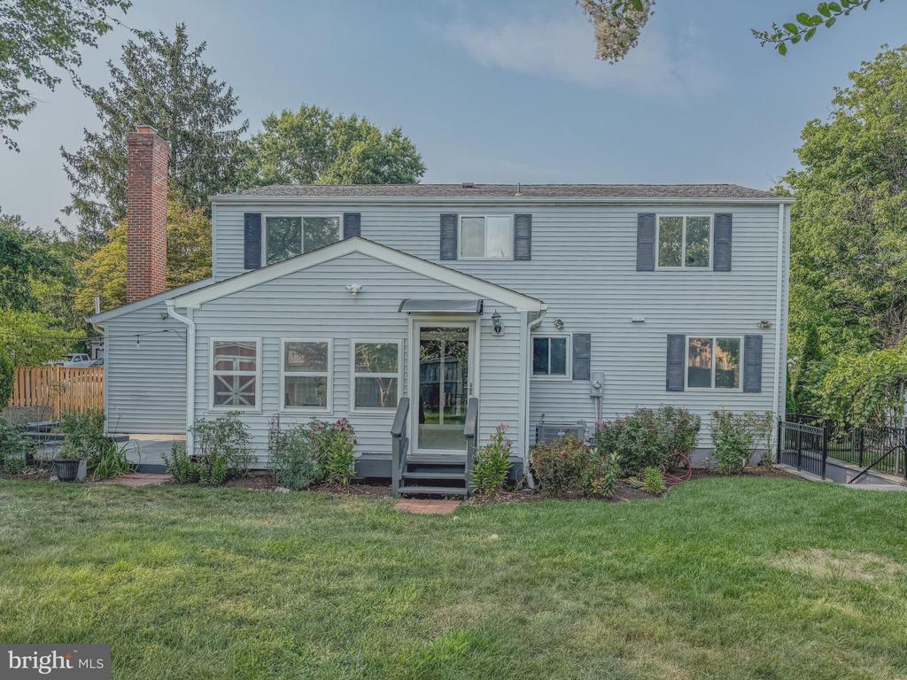107 APPLETREE DRIVE NE
