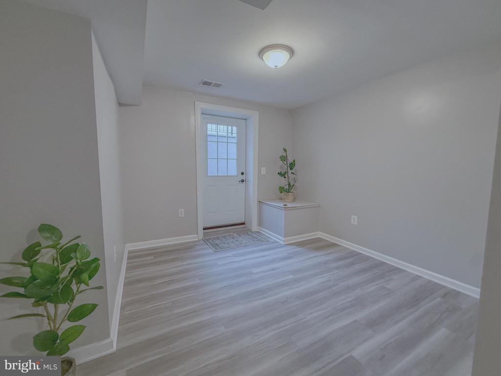 107 APPLETREE DRIVE NE