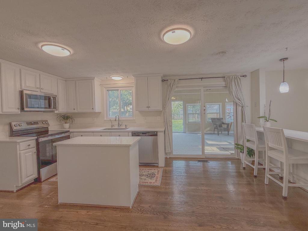 107 APPLETREE DRIVE NE