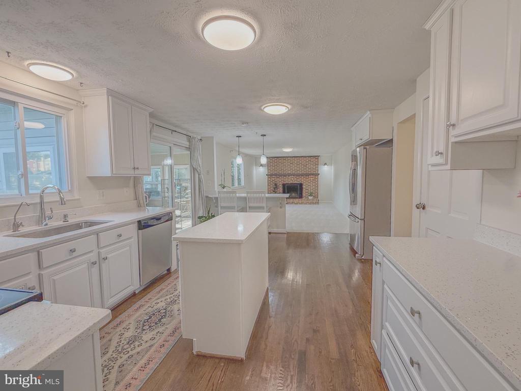 107 APPLETREE DRIVE NE