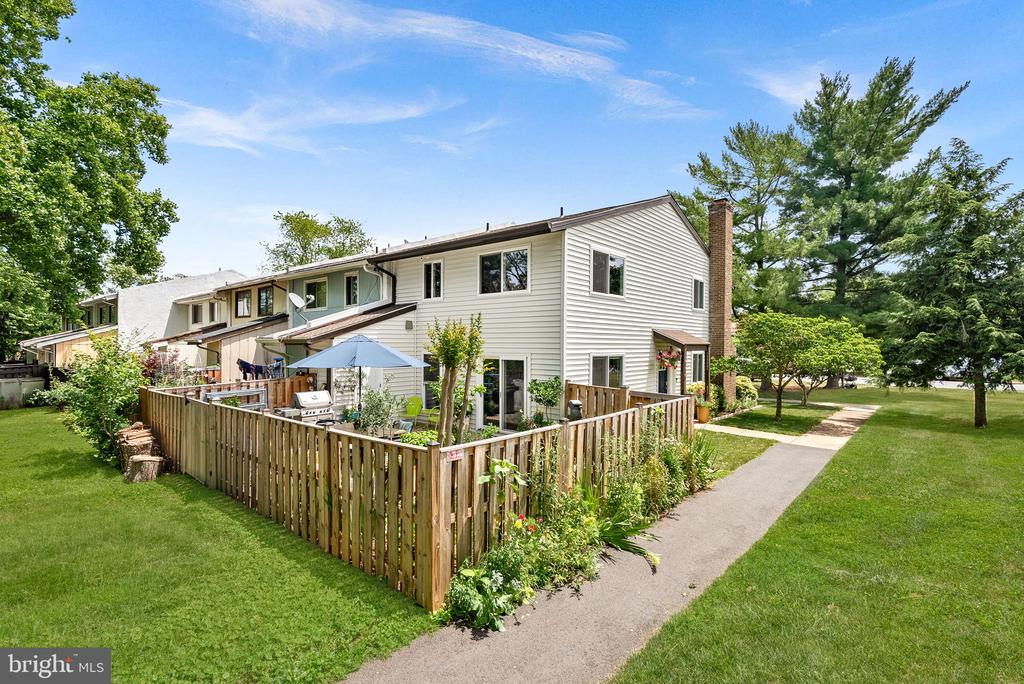 119 N COTTAGE ROAD N