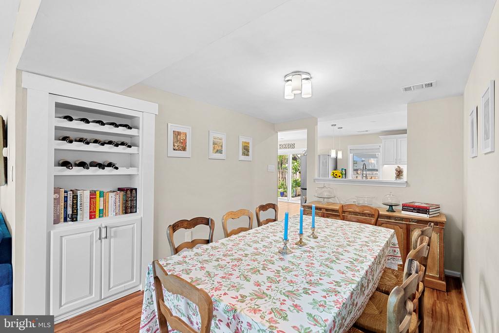 119 N COTTAGE ROAD N