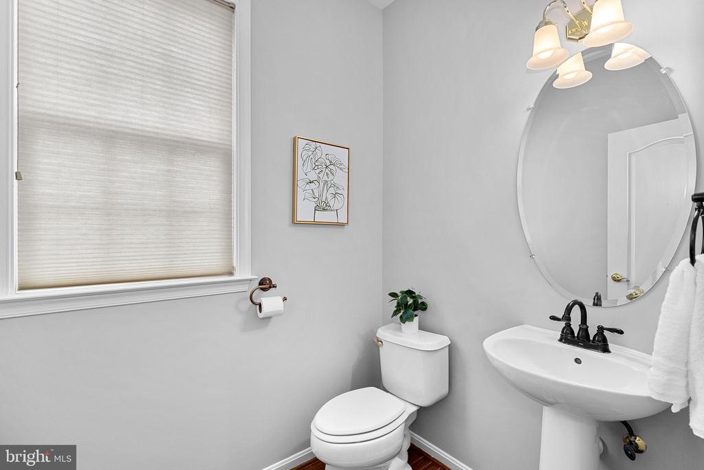42715 CLOVER MEADOW