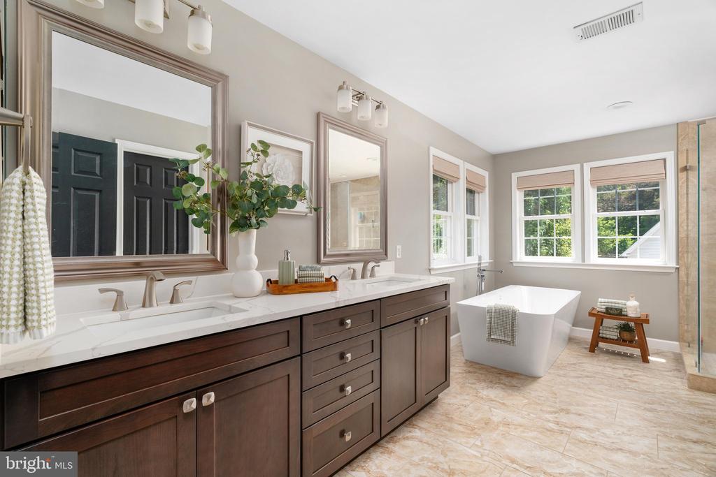 38689 CASSIA LANE