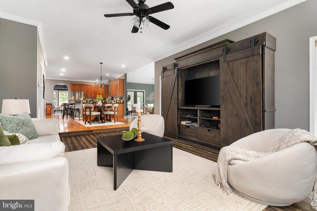 38689 CASSIA LANE