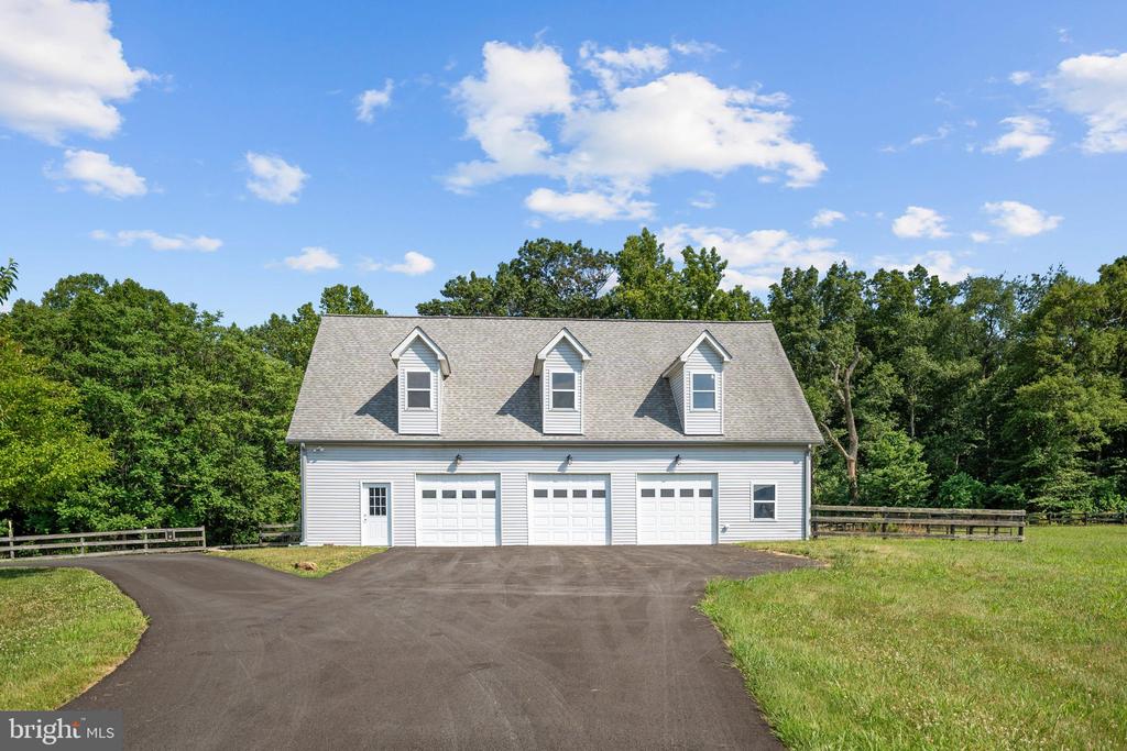 38689 CASSIA LANE