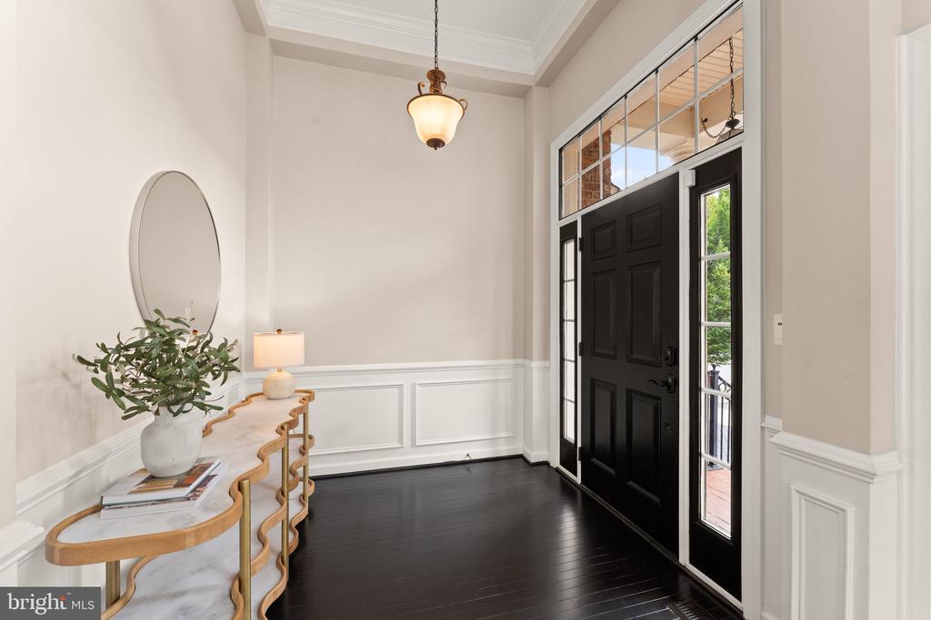 43676 WARBLER SQUARE