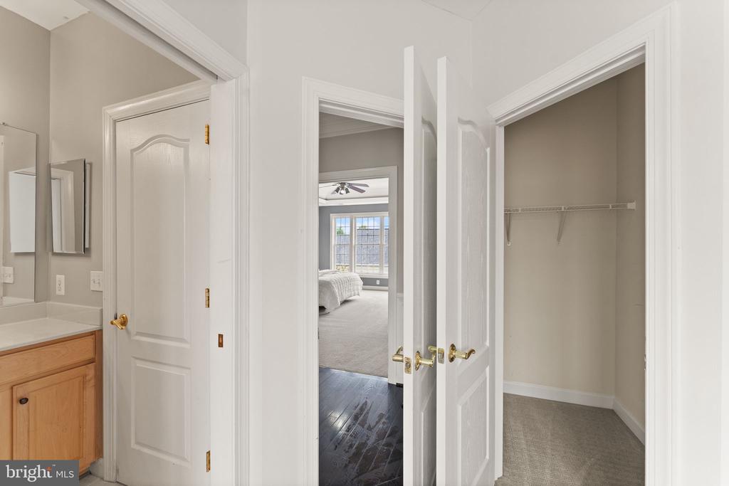 43676 WARBLER SQUARE