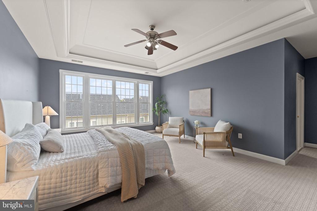 43676 WARBLER SQUARE