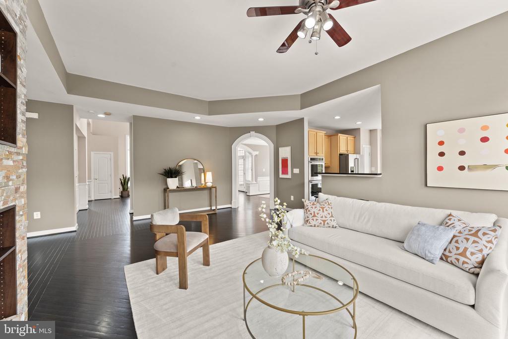 43676 WARBLER SQUARE