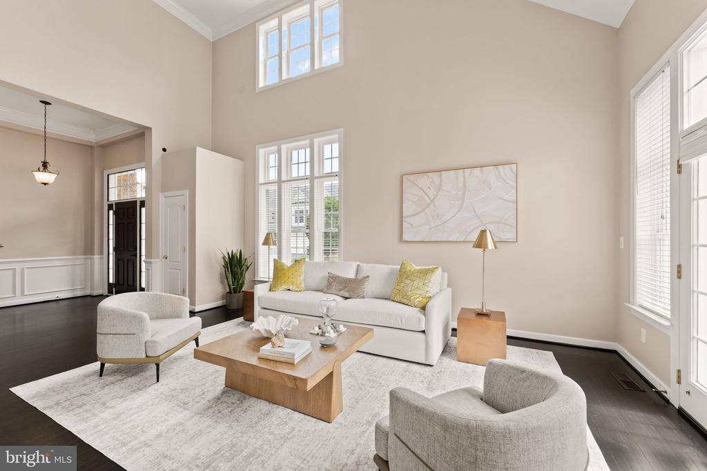 43676 WARBLER SQUARE