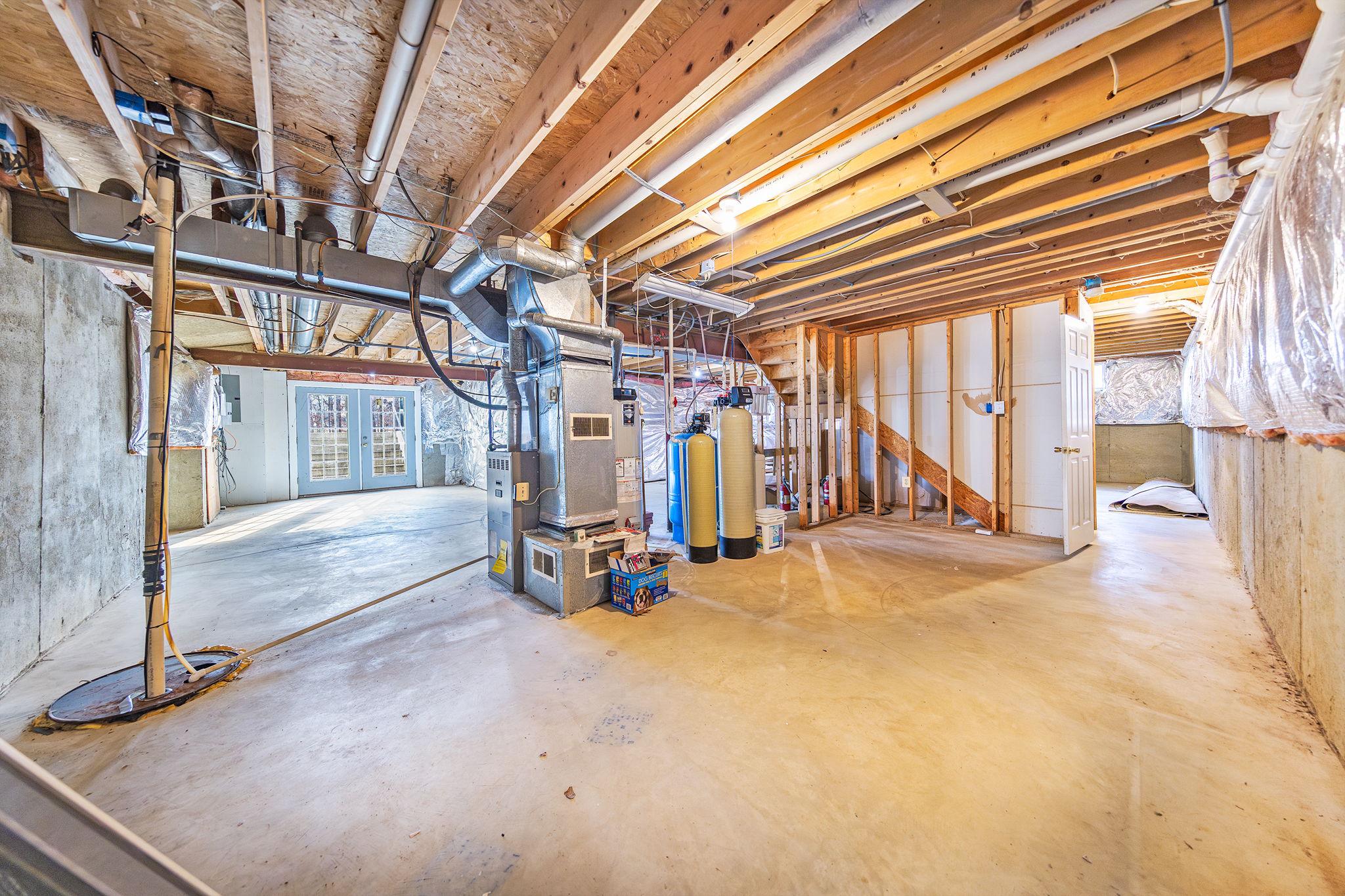 36767 PELHAM COURT