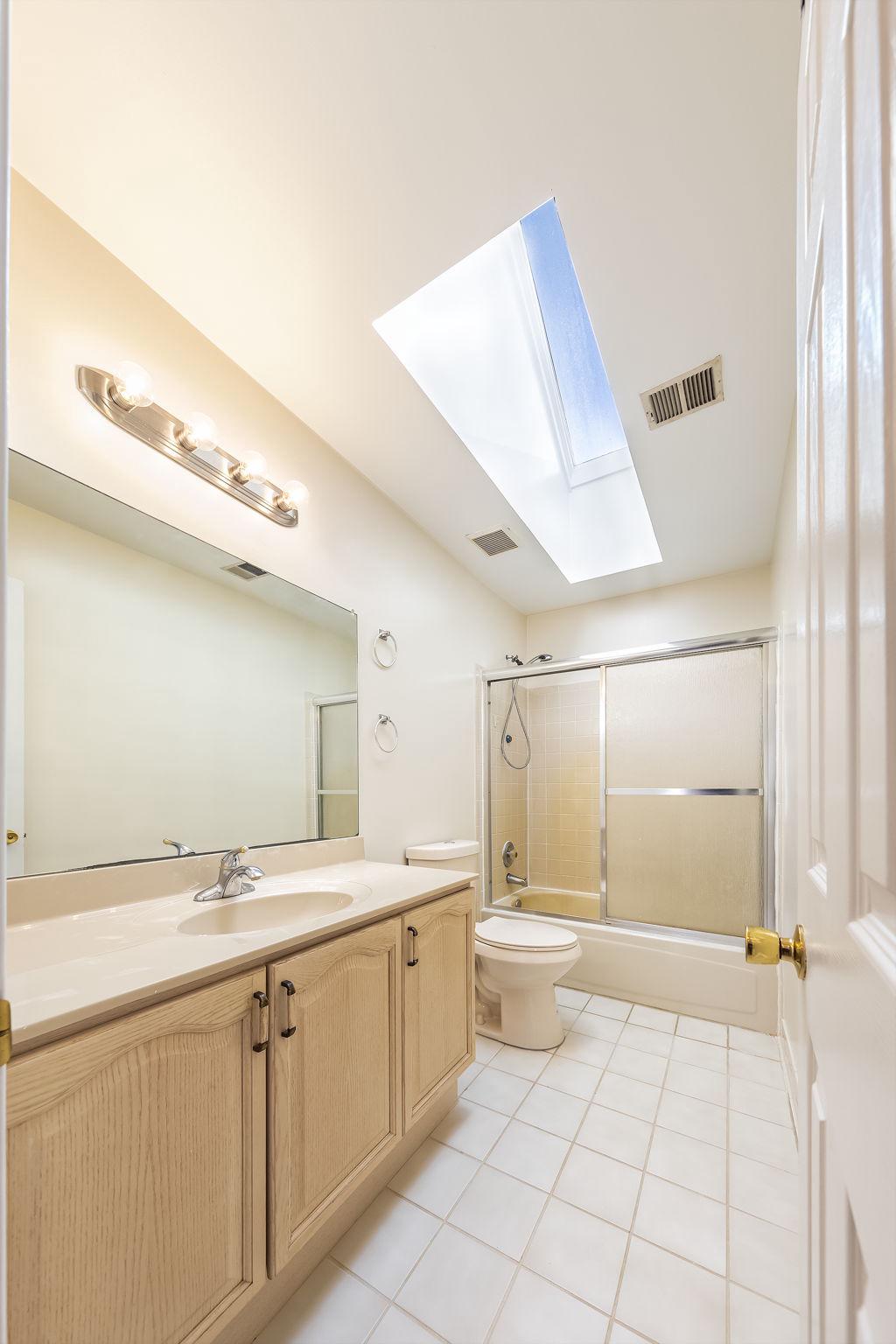 36767 PELHAM COURT