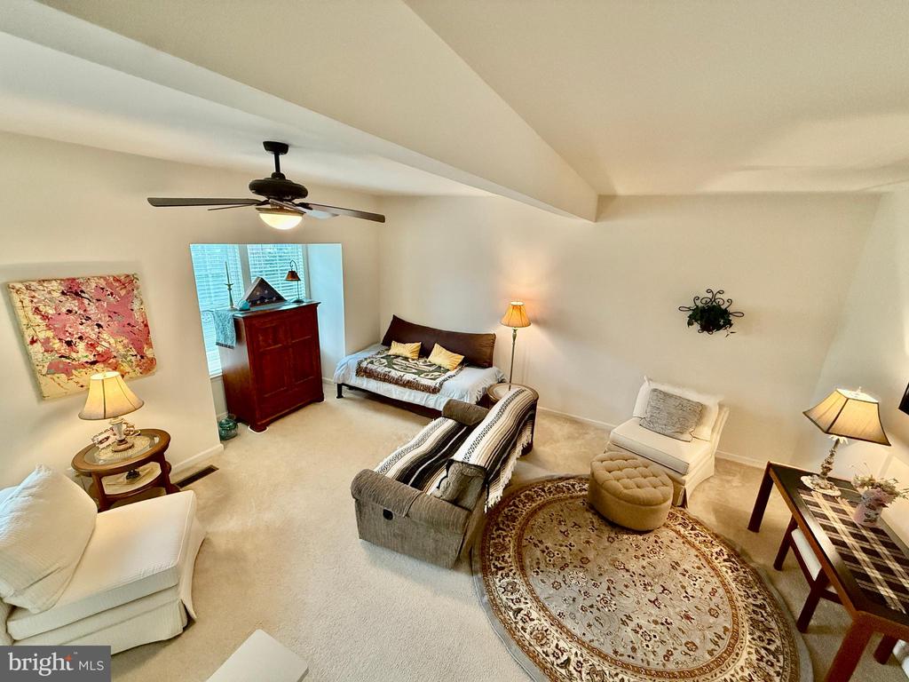 42963 SPYDER PLACE