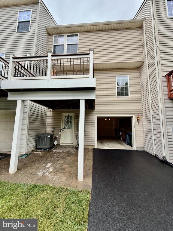 42963 SPYDER PLACE