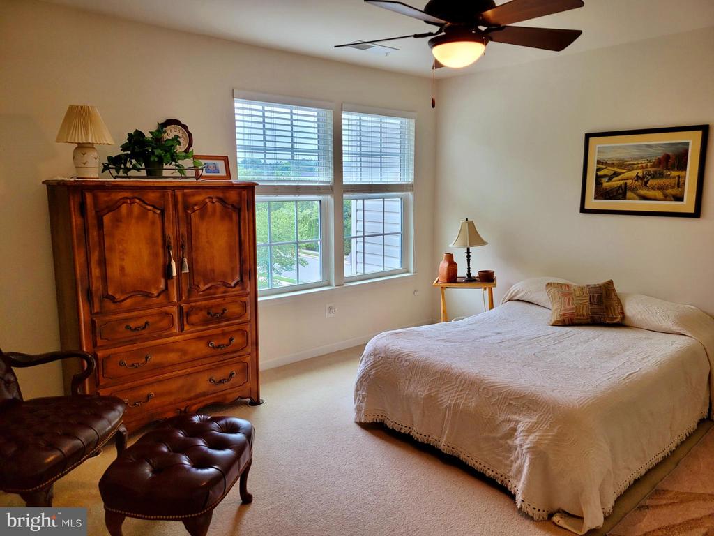 42963 SPYDER PLACE