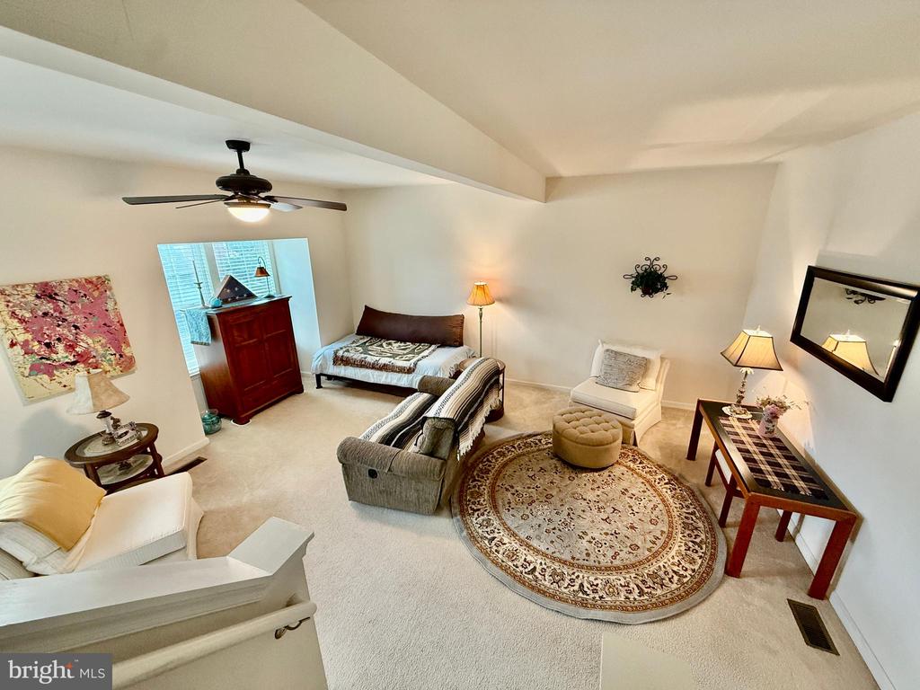 42963 SPYDER PLACE