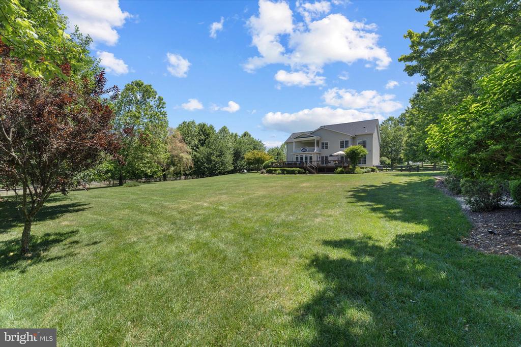 16555 CHESTNUT OVERLOOK DRIVE