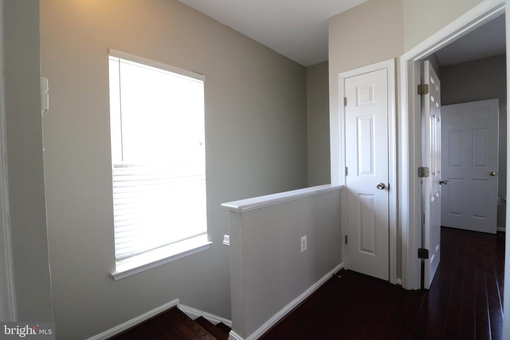 21786 DRAGONS GREEN SQUARE