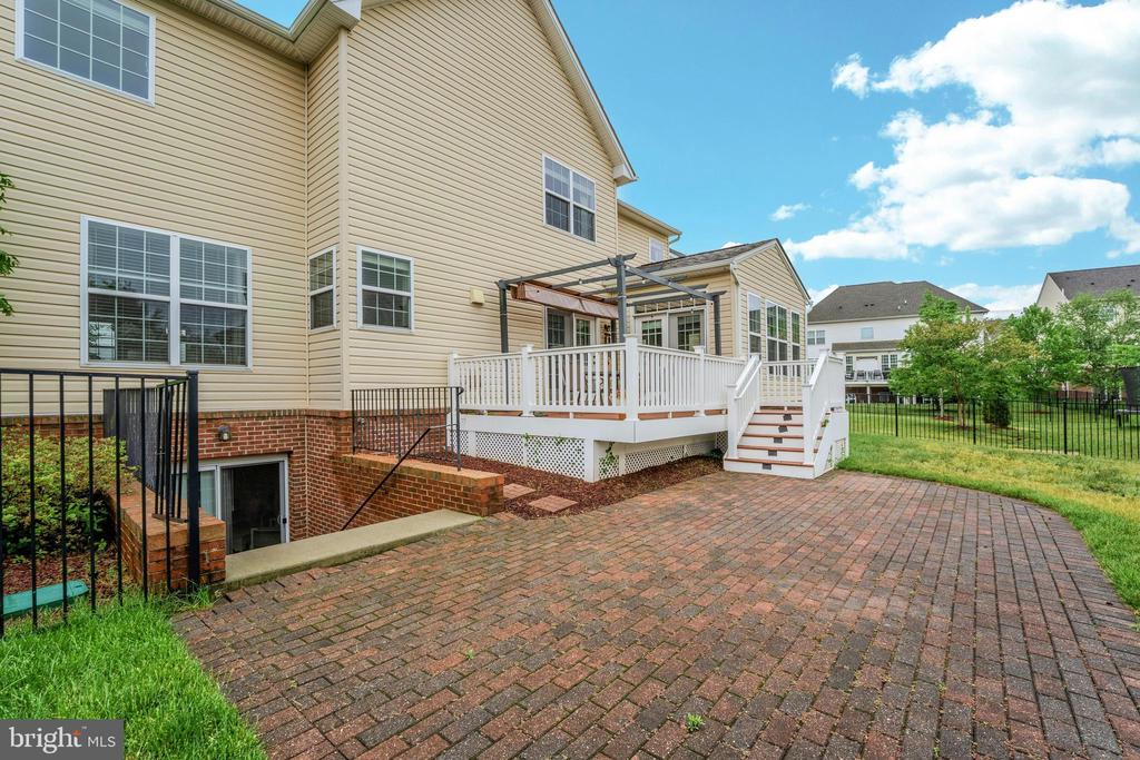 42134 AUTUMN RAIN CIRCLE