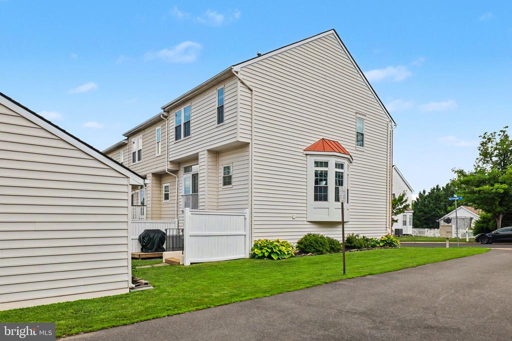 42918 Needham Way, -3646, United States