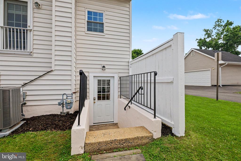 42918 Needham Way, -3646, United States
