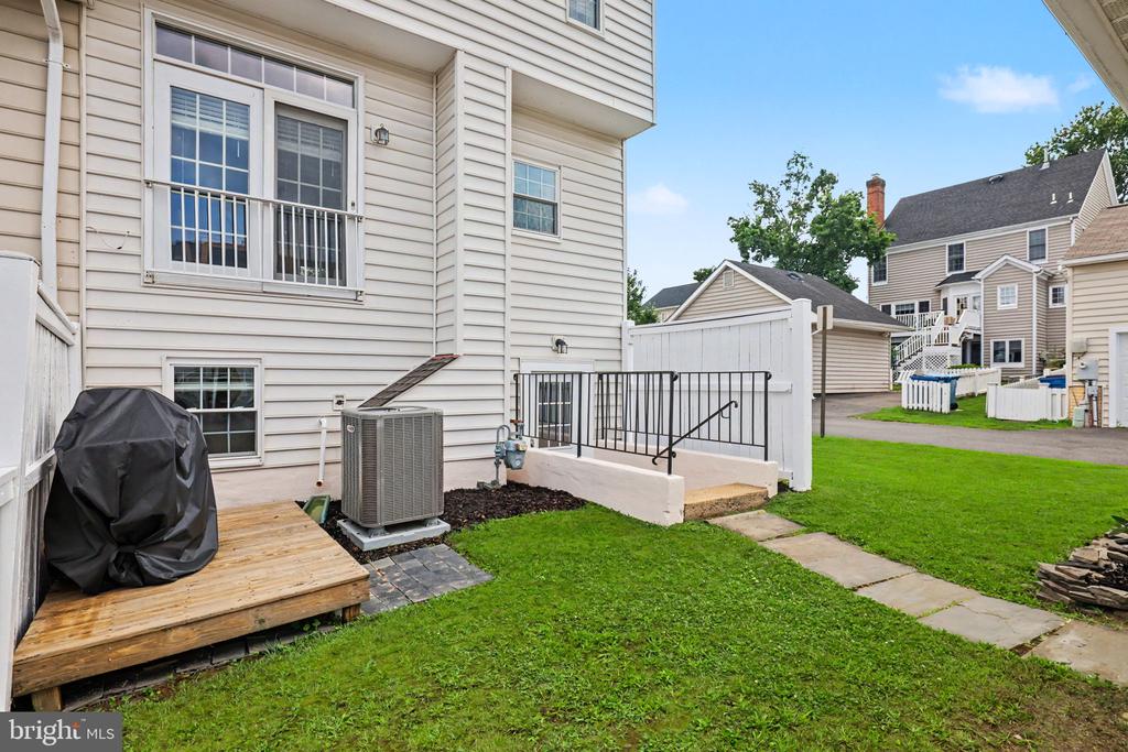 42918 Needham Way, -3646, United States
